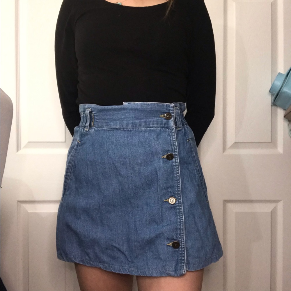 Urban Outfitters denim skirt with pockets!